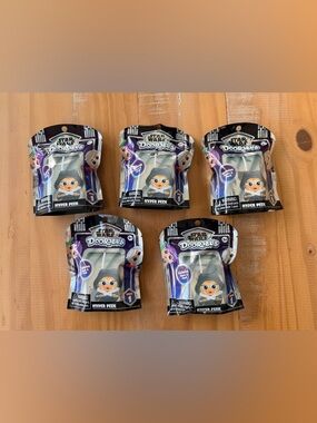 5 NEW Star Wars Doorables Hyper Peek Blind Pack SEALED Figure + Card Blind Bags